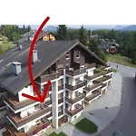 Peak-view Apartment *