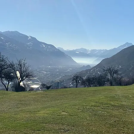 Peak-view Кран-Монтана