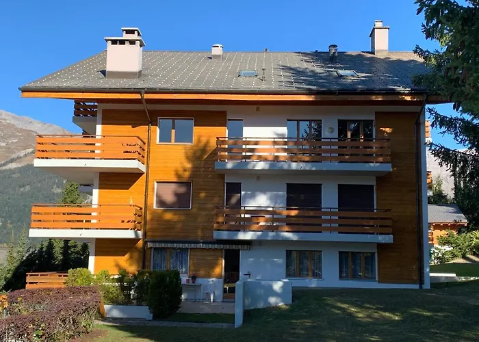 Peak-view * Crans-Montana